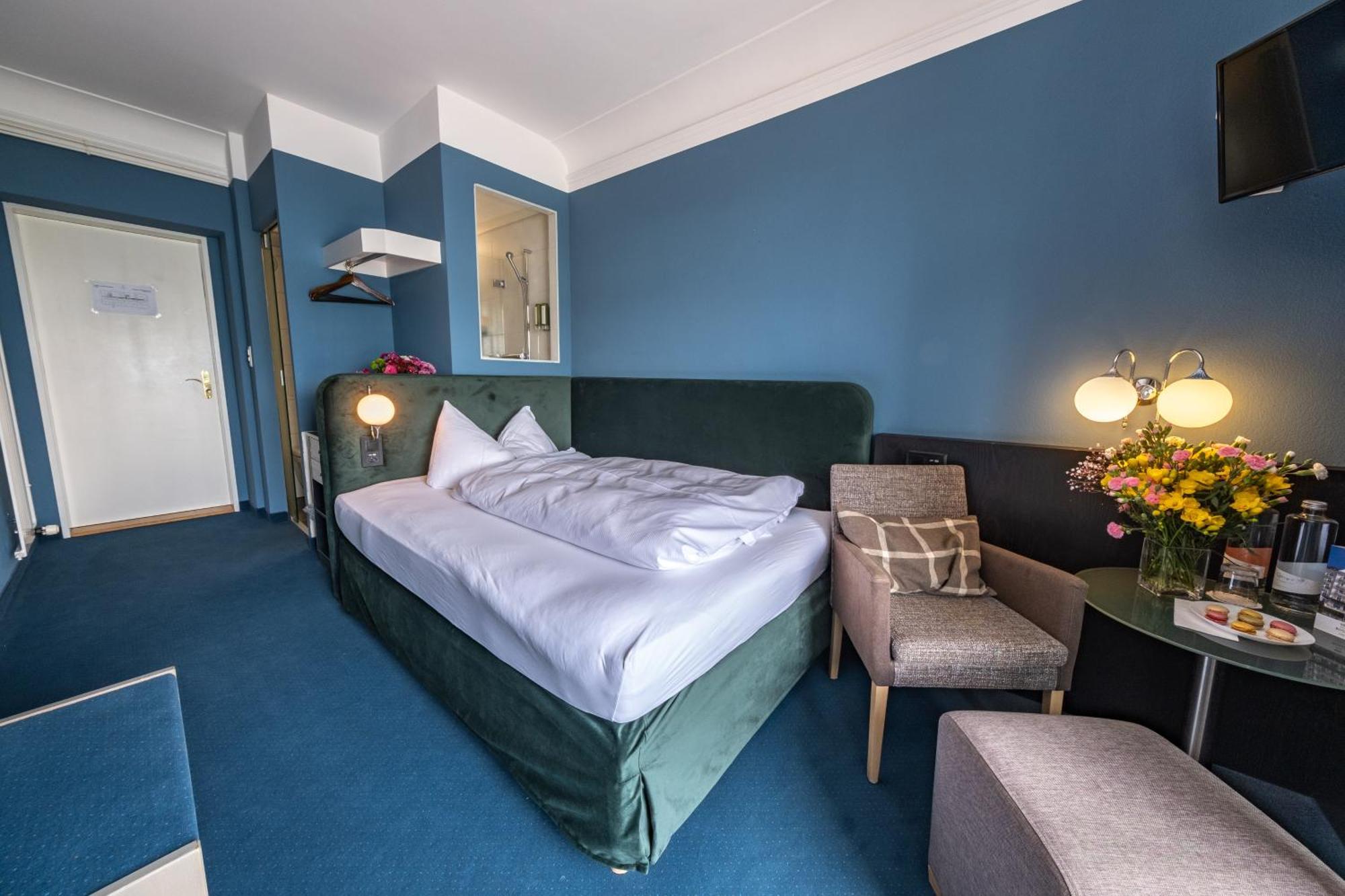 Hotel Royal Luzern Room photo